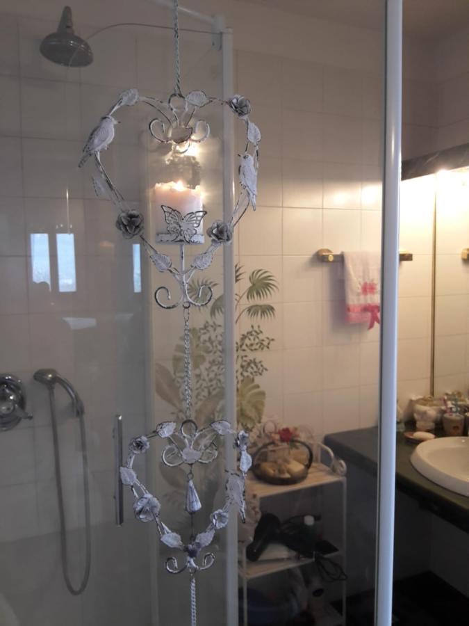 Camera Singola con Bagno Privato Esterno